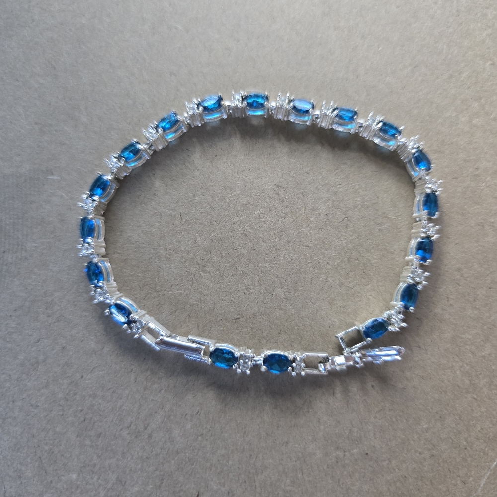 Vintage Avon Elegant Silver and Blue Tennis  Bracelet